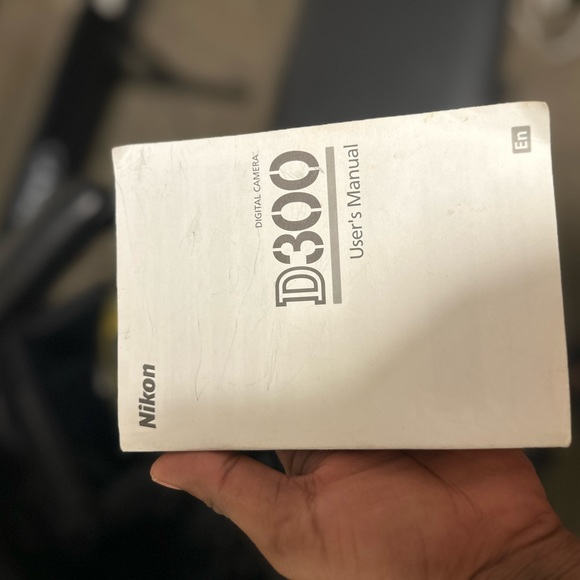 NIKON D300 camera. - Picture 15 of 15